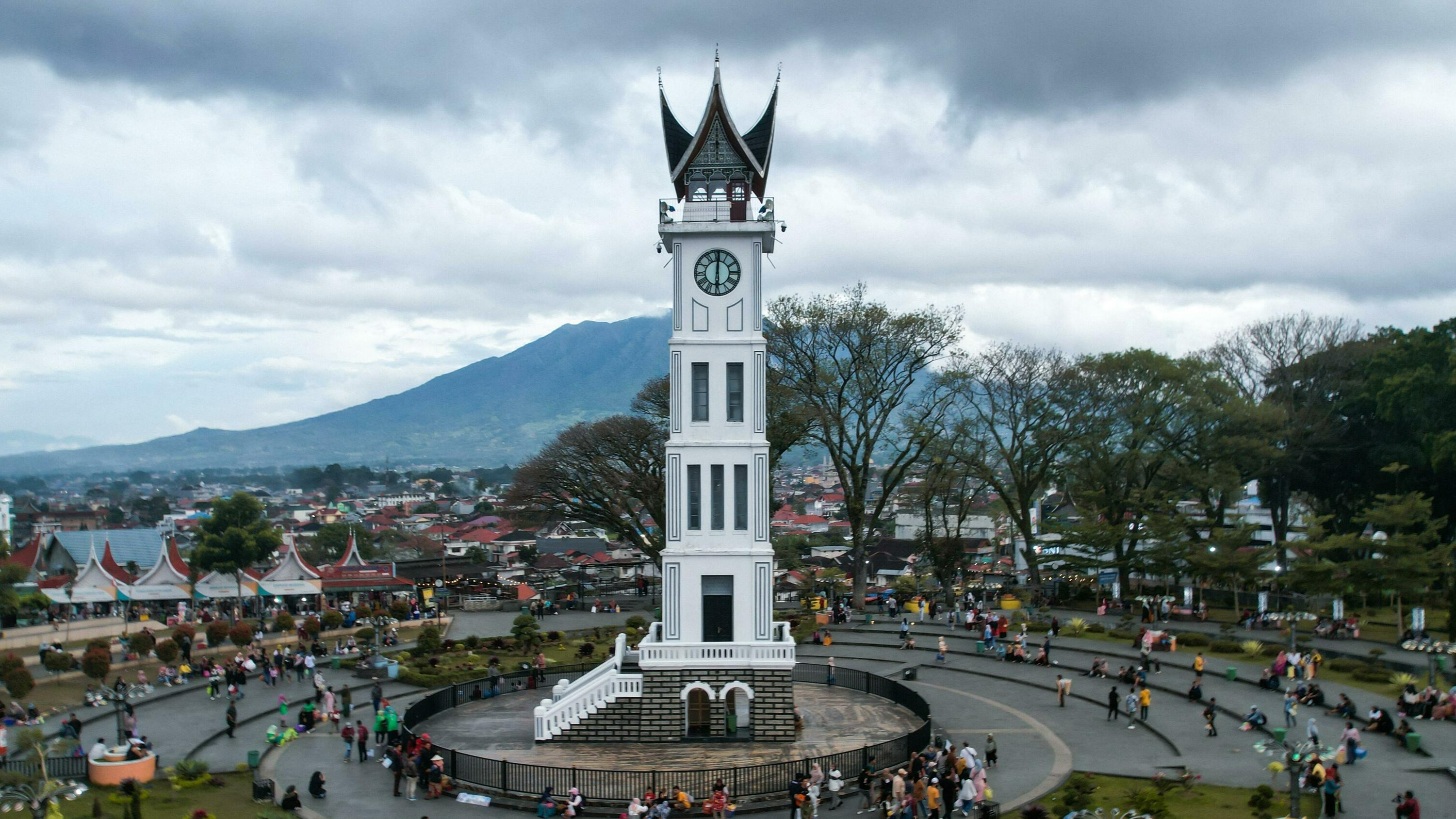 5D4N  Explore Padang - Bukittinggi